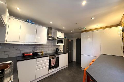 undefined, ROOM LETS, Alphington Road