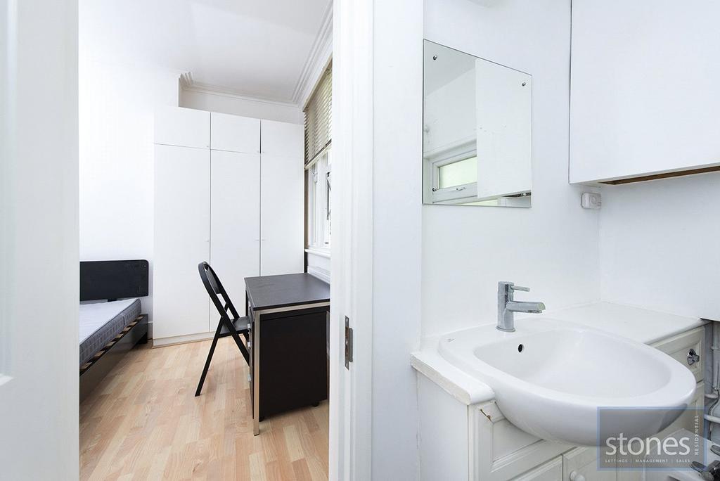 Bathroom/Bedroom