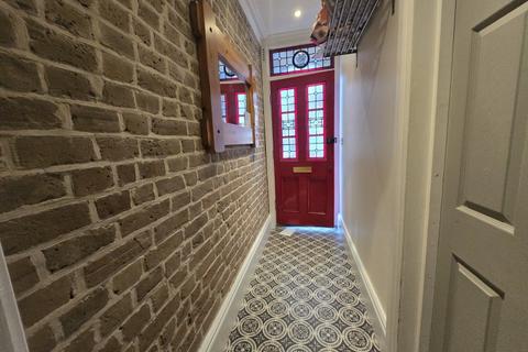 undefined, Mandeville Road, Enfield, EN3