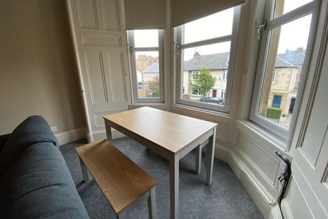 3 bedroom flat to rent, Polwarth Place, Polwarth, Edinburgh, EH11