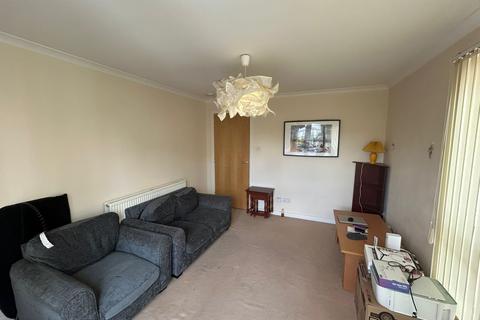 2 bedroom flat to rent, Saughton Main Street, Saughton, Edinburgh, EH11