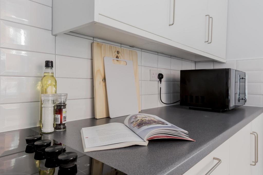 Kitchen x 4