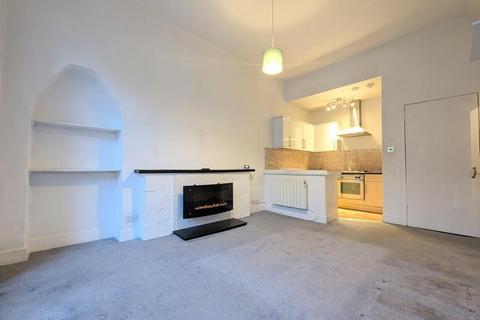 2 bedroom flat to rent, Fowler Terrace, Polwarth, Edinburgh, EH11