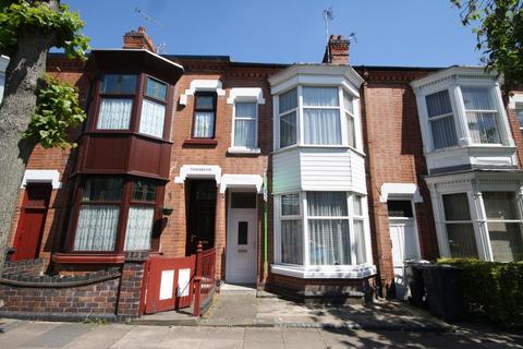 3 bedroom terraced house to rent - Harrow Road, Leicester