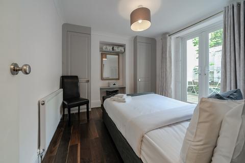 1 bedroom flat for sale, Camden, London