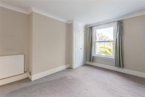 2 bedroom apartment to rent, Leathwaite Road, London, SW11