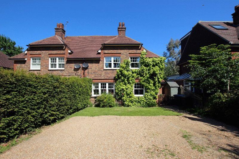 Colwell Road, Haywards Heath 3 bed semidetached house £475,000