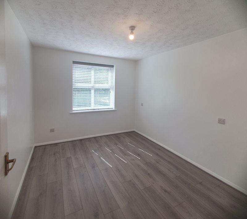 Apartment in Birmingham - View 5