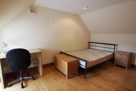 3 bedroom flat to rent, Westburn Road, Aberdeen, AB25