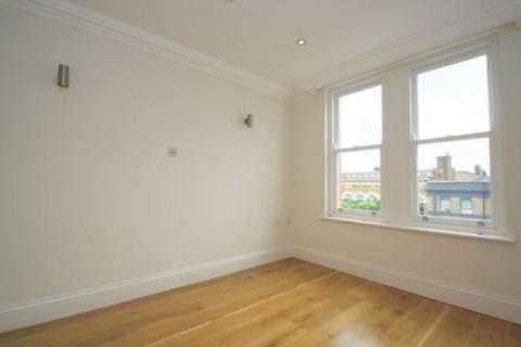 2 bedroom flat to rent, Holloway Road, Upper Holloway, N7