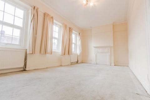 4 bedroom flat to rent, Golders Green Road, Golders Green