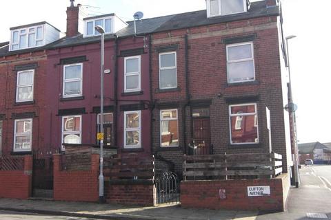 2 bedroom terraced house to rent, Clifton Avenue, Leeds LS9