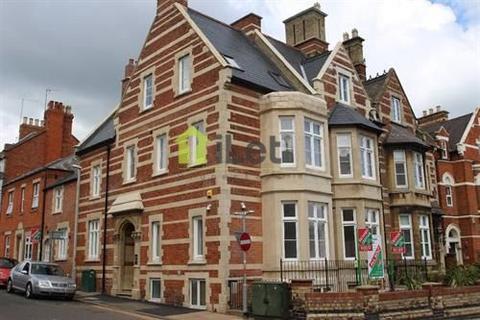 1 bedroom apartment to rent, 79 Denmark Road, Northampton NN1