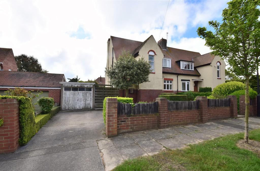 Wallingford Avenue, Grangetown, Sunderland 3 bed semidetached house