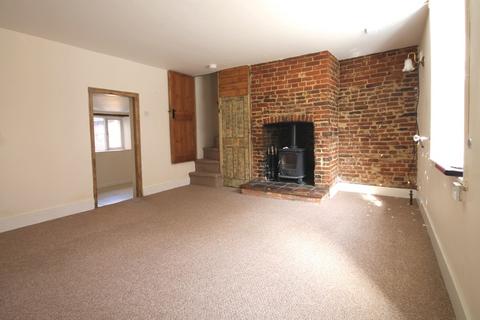 2 bedroom cottage to rent, Quaker Lane, Fakenham NR21
