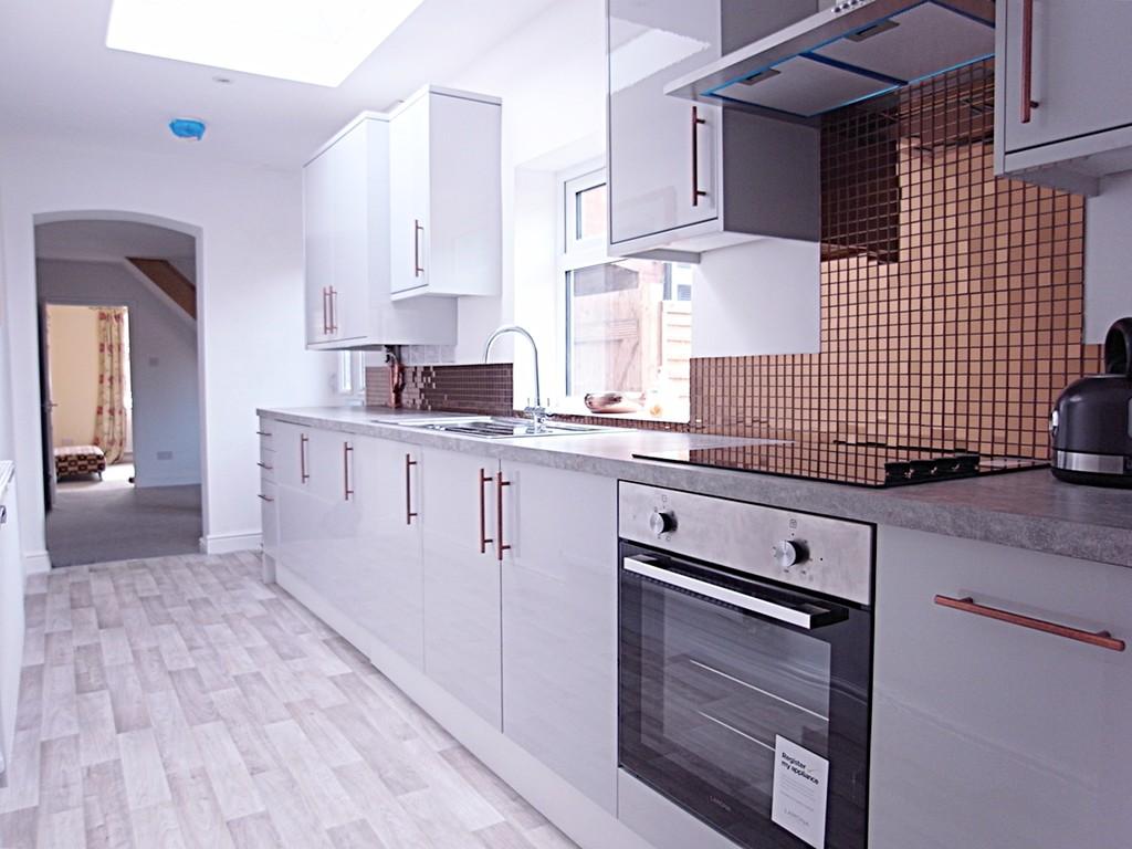Victoria Road, Ledbury 2 bed semidetached house £205,000