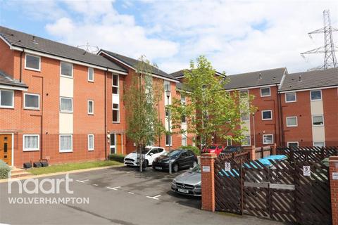 2 bedroom flat to rent - Dorney Place, Cannock