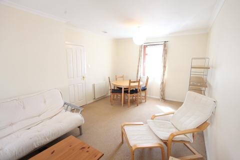 2 bedroom flat to rent, East Cromwell Street, Leith, Edinburgh, EH6