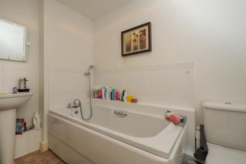 undefined, Newbury,  Berkshire,  RG14