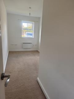 2 bedroom apartment to rent, Edwin Lodge , Crookesbroom Lane, Hatfield , Doncaster  DN7