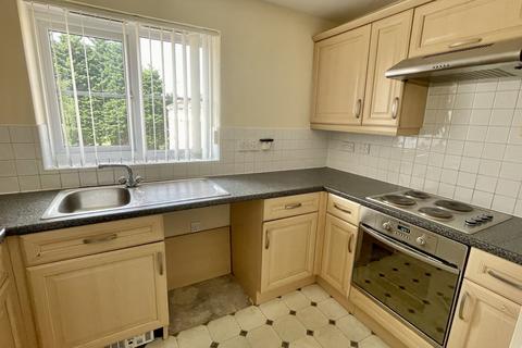 2 bedroom apartment to rent, Town Lands Close, Wombwell, Barnsley, S73