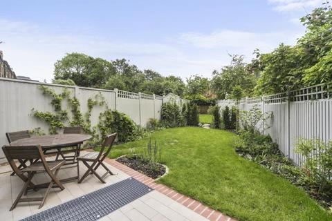 5 bedroom terraced house to rent, South Hill Park, Hampstead, NW3