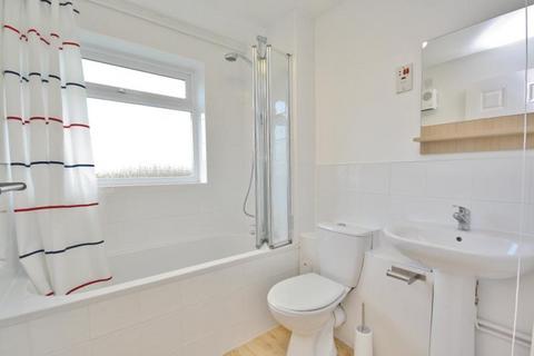 1 bedroom apartment to rent, Warren Road, Guildford, Surrey, GU1