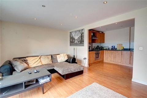 2 bedroom apartment to rent, Curzon Place, Gateshead, NE8