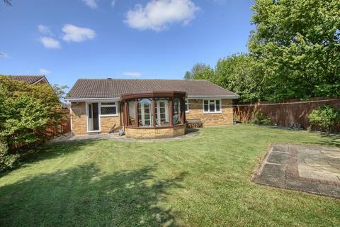 3 bedroom detached bungalow to rent, Playlin Close, Yarm