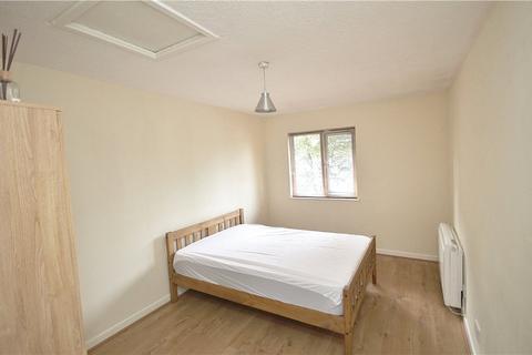 2 bedroom apartment to rent, Derwent Road, London, SE20