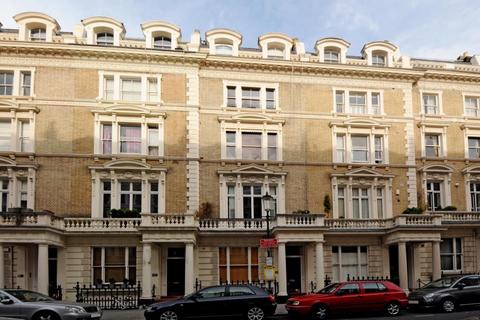 2 bedroom apartment to rent, Clanricarde Gardens,  Notting Hill,  W2