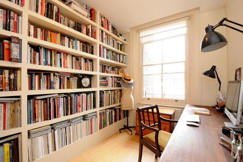 2 bedroom apartment to rent, Clanricarde Gardens,  Notting Hill,  W2