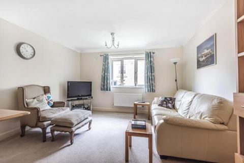 2 bedroom flat to rent, Upper Meadow,  Headington,  OX3