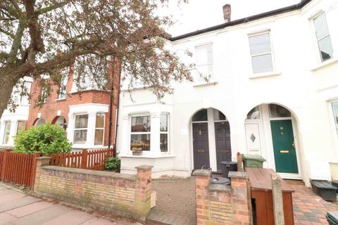 2 bedroom flat to rent, Felmingham Road, Anerley