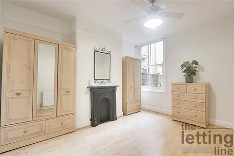 undefined, Gordon Hill, Enfield, Middlesex, EN2