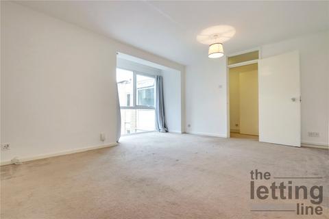 2 bedroom apartment to rent - Winchester Close, Enfield, EN1