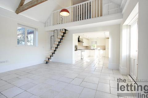 undefined, Burnt Farm Ride, Enfield, Middlesex, EN2