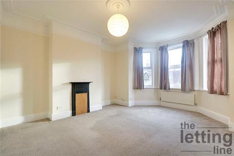 3 bedroom maisonette to rent, Hazelwood Lane, London, N13