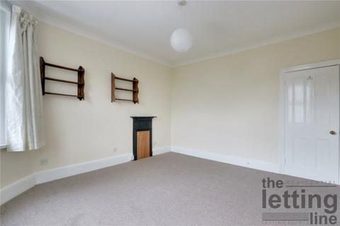 3 bedroom maisonette to rent, Hazelwood Lane, London, N13