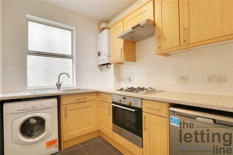 3 bedroom maisonette to rent, Hazelwood Lane, London, N13