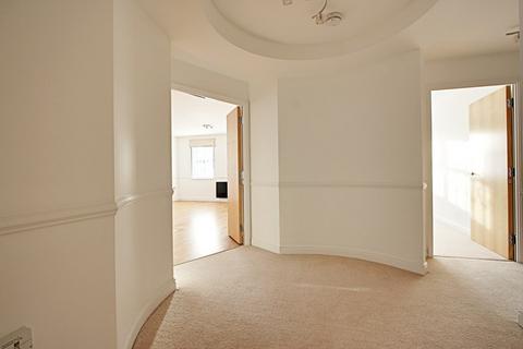 2 bedroom apartment to rent, Cockfosters Road, Barnet, Hertfordshire, EN4