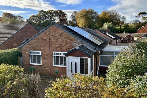 3 bedroom detached bungalow for sale, Rhodfa Wen, Llysfaen