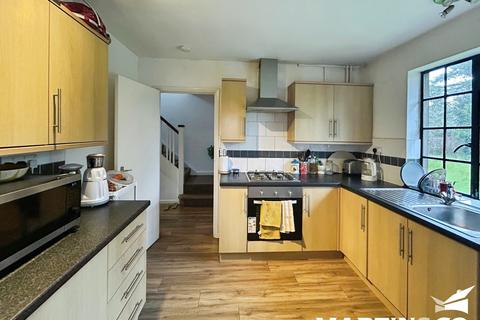 undefined, Manor Drive, Chelmsford