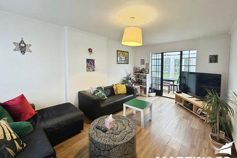 undefined, Manor Drive, Chelmsford