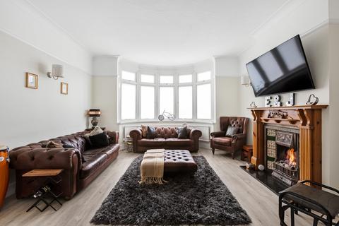51 Ashgrove Road, Bromley, BR1 4JN