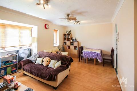 2 bedroom apartment for sale, Dalrymple Close N14