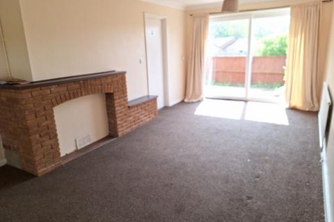 3 bedroom terraced house to rent, Brunel Road, Telford, TF4