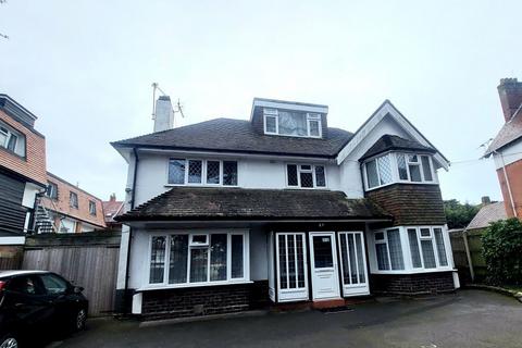 1 bedroom flat to rent - Michelgrove Road, Bournemouth, BH5