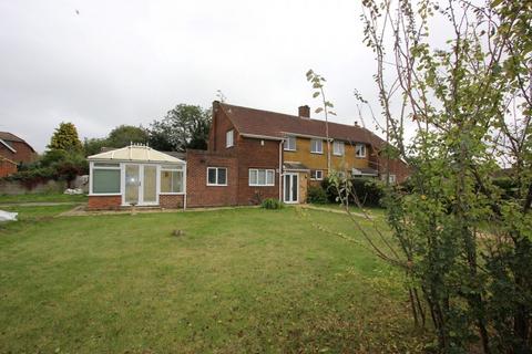 3 bedroom semi-detached house to rent, Earley, Reading RG6 7EA