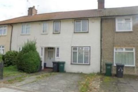 2 bedroom terraced house to rent, Fortescue Road, Edgware, HA8